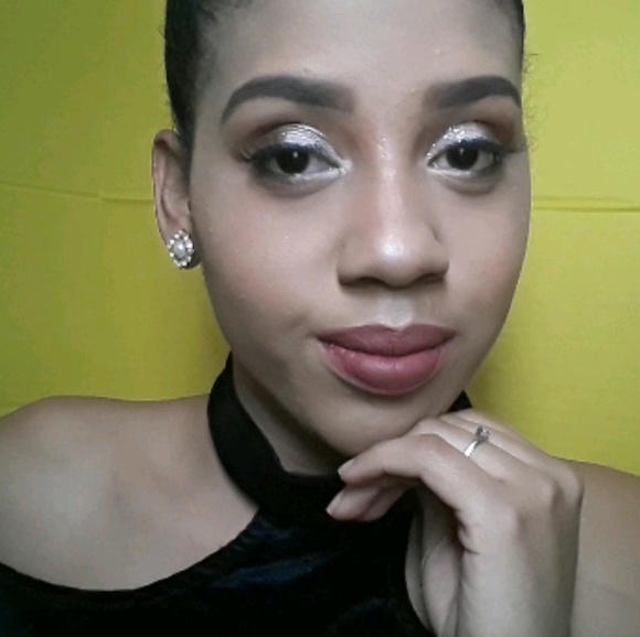 Meet your Posher, Sobeida - Picture 1 of 1